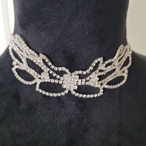 * Fashion Nova One Of A Kind Rose Choker Rhinestone Necklace Silver